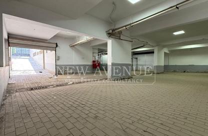 Whole Building - Studio - 1 Bathroom for sale in Zahraa Al Maadi St. - Degla - Hay El Maadi - Cairo