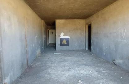 Apartment - 3 Bedrooms - 2 Bathrooms for sale in Zahraa El Maadi - Hay El Maadi - Cairo