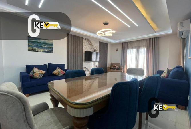 102912374 - Property Image 2