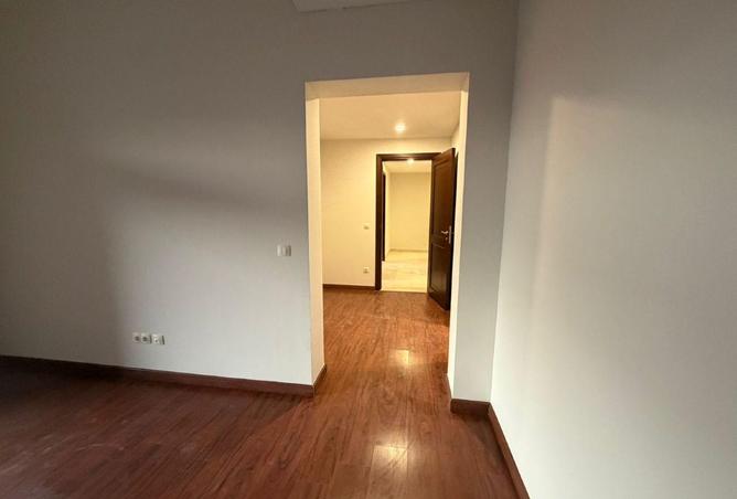 76236440 - Property Image 2
