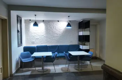 طابق كامل - استوديو - 2 حمامات للايجار في شارع مجمع البنوك - شارع التسعين الجنوبي - التجمع الخامس - مدينة القاهرة الجديدة - القاهرة