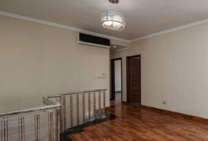 72184177 - Property Image 3