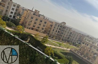 Apartment - 3 Bedrooms - 2 Bathrooms for sale in West Arabella - 5th Settlement Compounds - The 5th Settlement - New Cairo City - Cairo