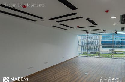 Office Space - 3 Bedrooms - 1 Bathroom for sale in Smart Village - Cairo Alexandria Desert Road - 6 October City - Giza