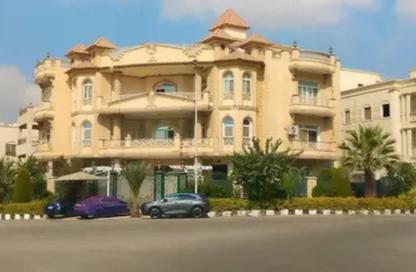 Apartment - 3 Bedrooms - 2 Bathrooms for sale in Suleiman Al Halabi St. - El Banafseg 11 - El Banafseg - New Cairo City - Cairo