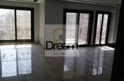 Co-Working Space - Studio - 5 Bathrooms for rent in Al Sahaba St. Square - Dokki - Giza