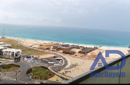 Chalet - 1 Bedroom - 2 Bathrooms for sale in North Edge Towers - New Alamein City - Al Alamein - North Coast