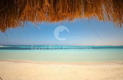 فيلا - 4 غرف نوم - 3 حمامات للبيع في بيت البحر - سيدي حنيش - الساحل الشمالي فيلا - 4 غرف نوم - 3 حمامات للبيع في بيت البحر - سيدي حنيش - الساحل الشمالي