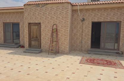 Full Floor - 4 Bedrooms - 3 Bathrooms for sale in El Yasmeen 6 - El Yasmeen - New Cairo City - Cairo