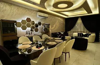 (بنتهاوس  (روف - 3 غرف نوم - 4 حمامات للبيع في جاليريا  مون فالى - المستثمرين الجنوبية - مدينة القاهرة الجديدة - القاهرة