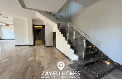 دوبلكس - 3 غرف نوم - 3 حمامات للايجار في ويستاون - كمبوندات الشيخ زايد - الشيخ زايد - الجيزة