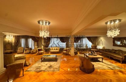 Duplex - 5 Bedrooms - 4 Bathrooms for rent in Abdel Moneim Riad St. - Mohandessin - Giza
