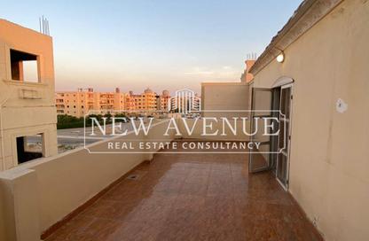 Roof - 2 Bedrooms - 2 Bathrooms for sale in Al Shorouk Road - 1st Neighborhood - 8th District - Shorouk City - Cairo