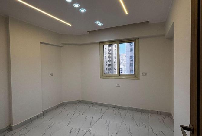 65924977 - Property Image 3