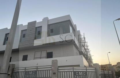 عيادة - استوديو - 1 للبيع في ذا جيت بلازا مول - الحي العاشر - الشيخ زايد - الجيزة