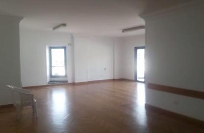 Office Space - Studio - 2 Bathrooms for rent in Al Nozha St. - Ard El Golf - Heliopolis - Masr El Gedida - Cairo