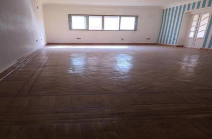 Apartment - 3 Bedrooms - 2 Bathrooms for sale in Palestine St. - New Maadi - Hay El Maadi - Cairo