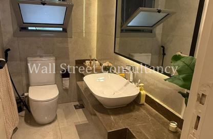 Villa - 5 Bedrooms - 4 Bathrooms for sale in Midtown East - The 6th Settlement - New Cairo City - Cairo
