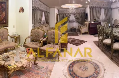 شقة - 3 غرف نوم - 3 حمامات للبيع في شارع الشويفات - الحي الاول - التجمع الخامس - مدينة القاهرة الجديدة - القاهرة