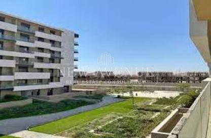 Apartment - 2 Bedrooms - 2 Bathrooms for sale in Al Burouj Compound - El Shorouk Compounds - Shorouk City - Cairo