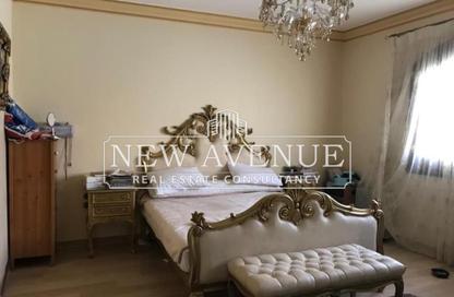 Villa - 6 Bedrooms - 7+ Bathrooms for sale in Hassan Abo Seada St. - Area E - Ganoob El Acadimia - New Cairo City - Cairo