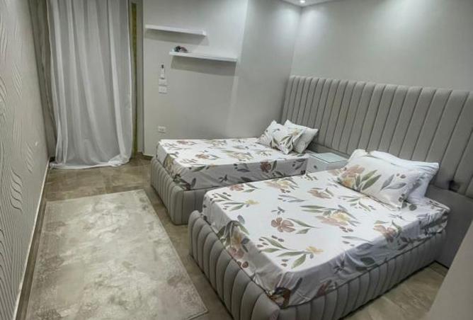 94915010 - Property Image 3