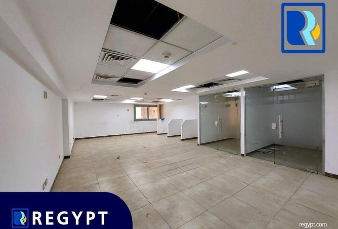 57242036 - صورة العقار 3