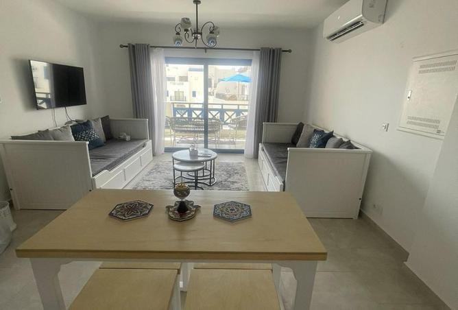 8709740 - Property Image 2