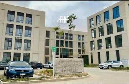 بناية كاملة - استوديو - 4 حمامات للايجار في ديستريكت 5 - كمبوندات التجمع الخامس - التجمع الخامس - مدينة القاهرة الجديدة - القاهرة