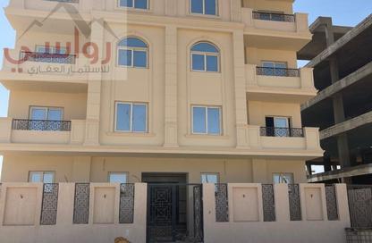 Apartment - 4 Bedrooms - 3 Bathrooms for sale in Bait Alwatan - The 5th Settlement - New Cairo City - Cairo