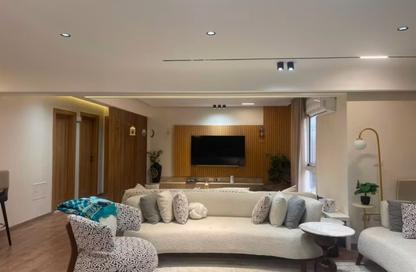 Apartment - 3 Bedrooms - 3 Bathrooms for sale in Mountain View iCity - 5th Settlement Compounds - The 5th Settlement - New Cairo City - Cairo