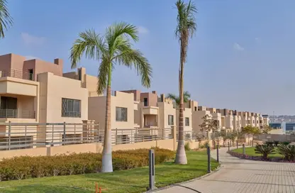 Villa - 4 Bedrooms - 4 Bathrooms for sale in Alma - 2nd District - Sheikh Zayed City - Giza