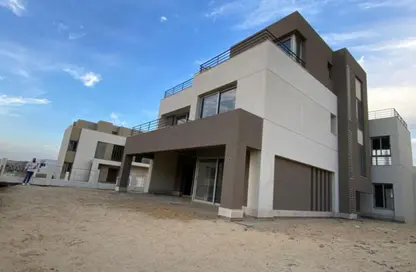 Villa - 5 Bedrooms - 6 Bathrooms for sale in Palm Hills New Cairo - 5th Settlement Compounds - The 5th Settlement - New Cairo City - Cairo