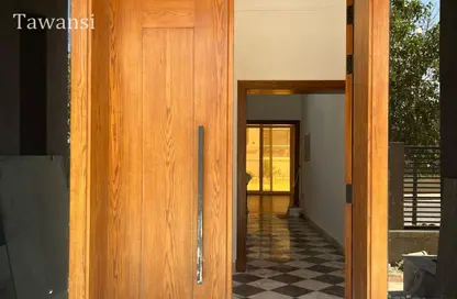 Villa - 5 Bedrooms - 5 Bathrooms for rent in New Giza - Cairo Alexandria Desert Road - 6 October City - Giza Villa - 5 Bedrooms - 5 Bathrooms for rent in New Giza - Cairo Alexandria Desert Road - 6 October City - Giza