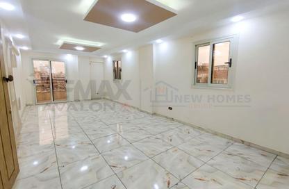 Apartment - 3 Bedrooms - 1 Bathroom for rent in Laurent - Hay Sharq - Alexandria Apartment - 3 Bedrooms - 1 Bathroom for rent in Laurent - Hay Sharq - Alexandria