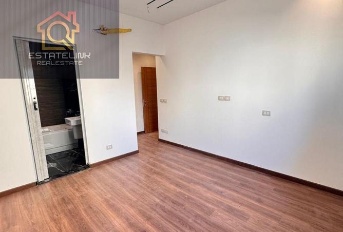 8643839 - صورة العقار 2