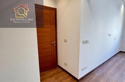 Apartment - 3 Bedrooms - 2 Bathrooms for rent in South Lotus - El Lotus - New Cairo City - Cairo