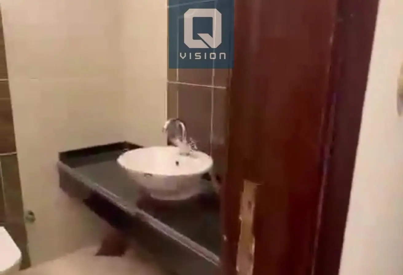 117786734 - Property Main Image