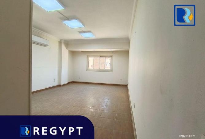 70088289 - Property Image 2