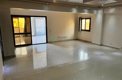 Apartment - 4 Bedrooms - 2 Bathrooms for sale in Mohamed Rahim St. - El Yasmeen 3 - El Yasmeen - New Cairo City - Cairo