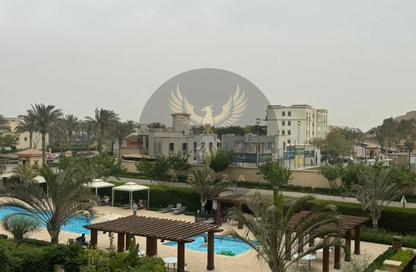 شقة - 3 غرف نوم - 2 حمامات للايجار في سيراس - اب تاون كايرو - المقطم - القاهرة