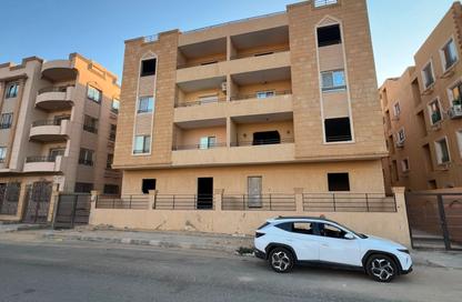 Apartment - 3 Bedrooms - 2 Bathrooms for sale in 6th Neighborhood - 1st Area - Shorouk City - Cairo