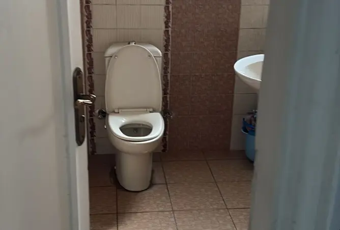 117025648 - Property Image 3