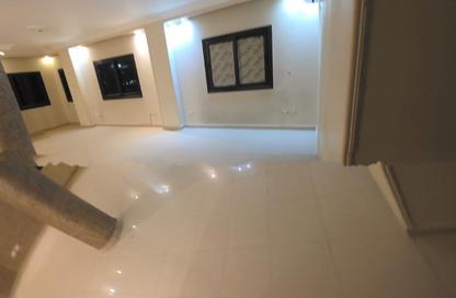 Apartment - 3 - 2 for rent in Doctor Yassin Abdel Ghaffar St. - Area C - Ganoob El Acadimia - New Cairo City - Cairo