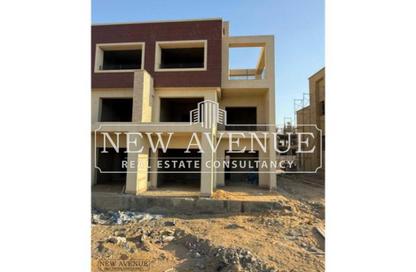 Twin House - 4 Bedrooms - 4 Bathrooms for sale in New Giza - Cairo Alexandria Desert Road - 6 October City - Giza