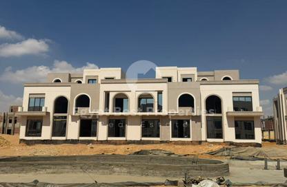 فيلا - 4 - 5 للبيع في ايفر نيو كايرو - كمبوندات التجمع الخامس - التجمع الخامس - مدينة القاهرة الجديدة - القاهرة