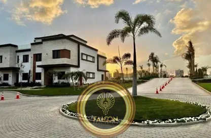 Villa - 3 Bedrooms - 3 Bathrooms for sale in Azzar - 5th Settlement Compounds - The 5th Settlement - New Cairo City - Cairo