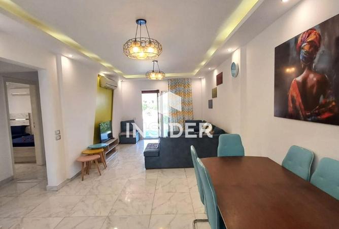 98548247 - Property Image 2