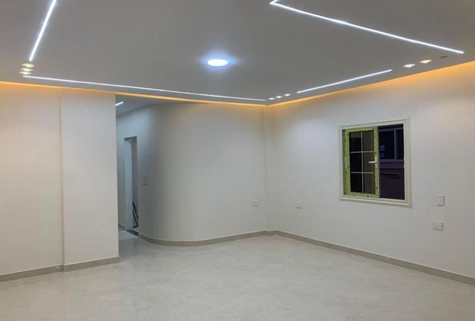 8550922 - Property Image 2