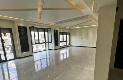 Duplex - 4 Bedrooms - 4 Bathrooms for rent in Eastown - 5th Settlement Compounds - The 5th Settlement - New Cairo City - Cairo Duplex - 4 Bedrooms - 4 Bathrooms for rent in Eastown - 5th Settlement Compounds - The 5th Settlement - New Cairo City - Cairo